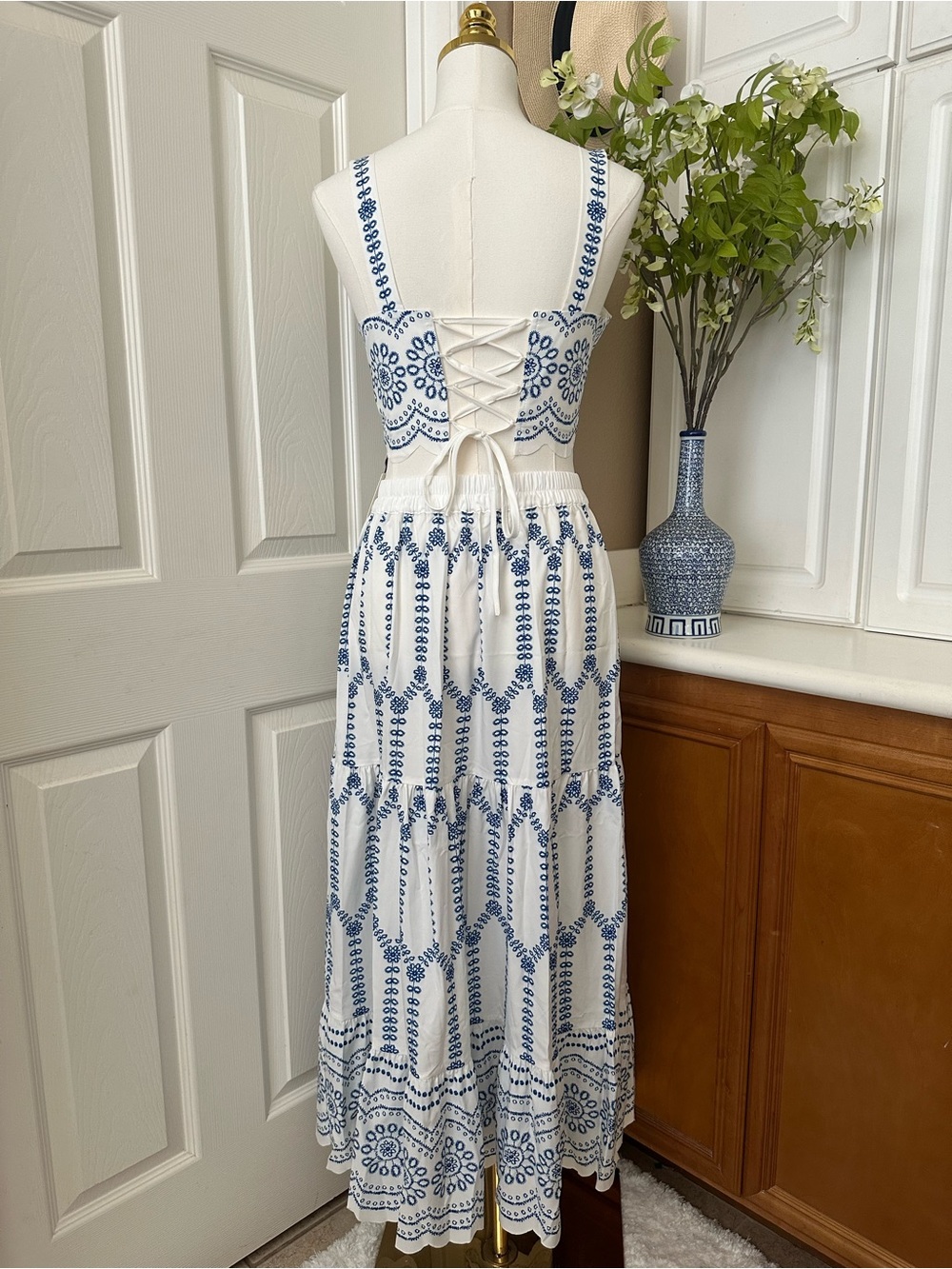 Commense - Printed Sleeveless Tie Back Skirt Set - Picture 3 of 10